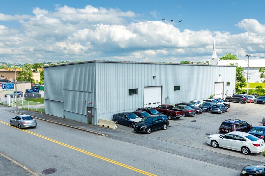 More Photos Of 27-29 Canterbury St, Worcester Warehouse For Sale