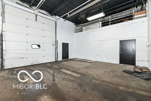More Photos Of 2401 S Monroe St, Muncie Manufacturing For Sale