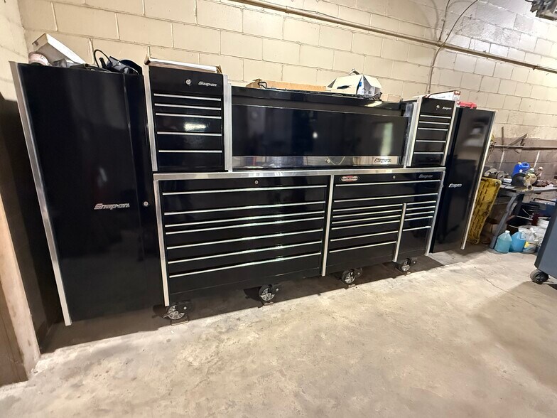 More Photos Of 69 Railroad Ave, Dora Specialty For Sale