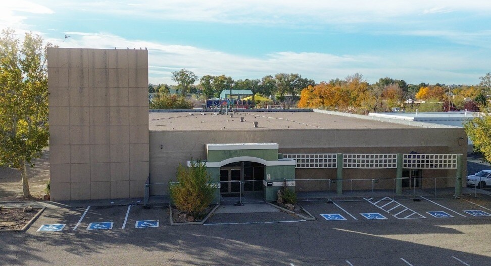 Primary Photo Of 4800 Lomas Blvd NE, Albuquerque Freestanding For Lease