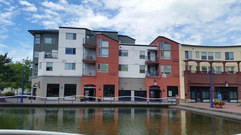 More Photos Of 18662-18678 SW Boones Ferry Rd, Tualatin Apartments For Lease