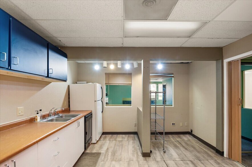 More Photos Of 2850 W Serendipity Cir, Colorado Springs Medical For Lease