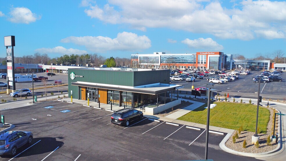 More Photos Of 302 N.L. Rogers Wells Blvd, Glasgow Freestanding For Sale