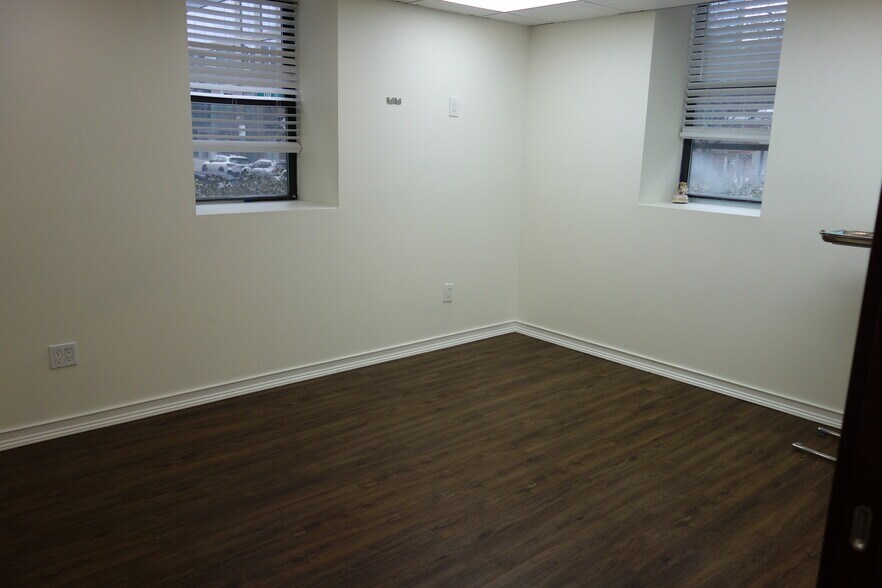 More Photos Of 6433 98th St, Rego Park Healthcare For Lease
