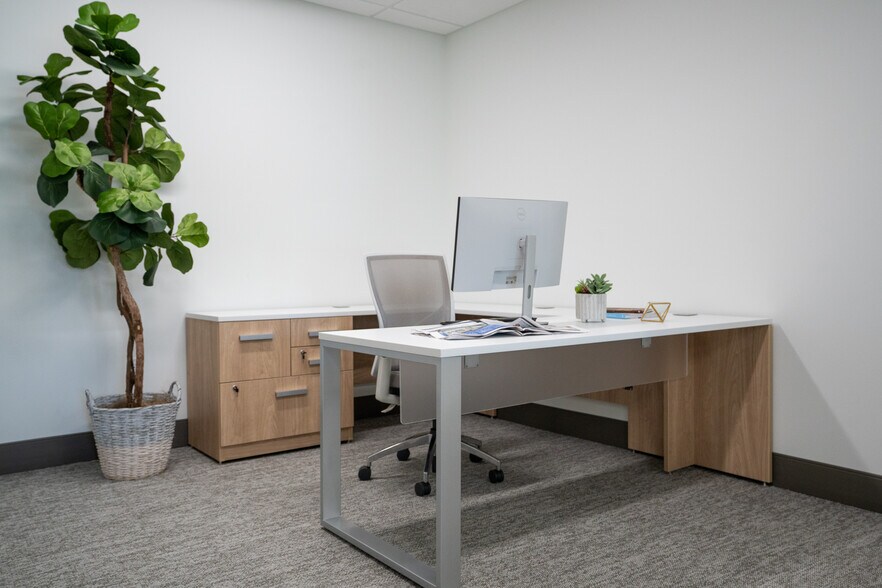 More Photos Of 1500 SE 3rd Ct, Deerfield Beach Unknown For Lease