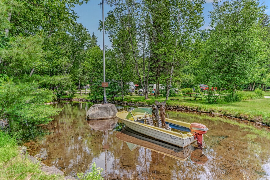 More Photos Of 218 US Route 3, Lincoln Hospitality For Sale