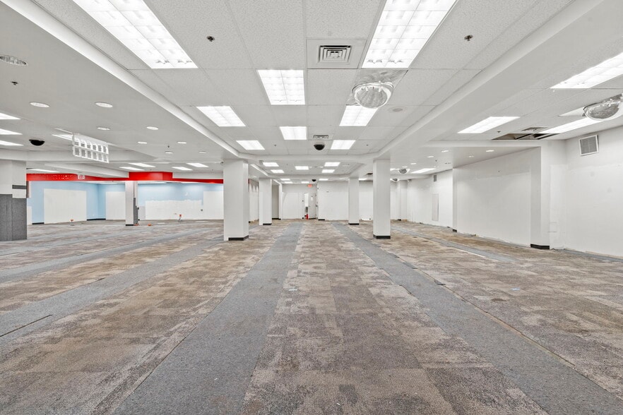 More Photos Of 415-419 S 2nd St, Philadelphia Loft Creative Space For Sale