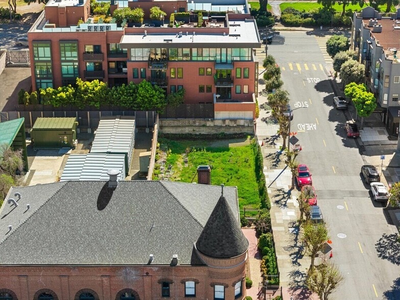 More Photos Of 3620 Buchanan St, San Francisco Land For Sale