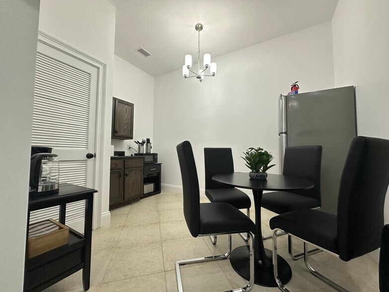 More Photos Of 64 Topsail Village Dr, Santa Rosa Beach Office Residential For Sale