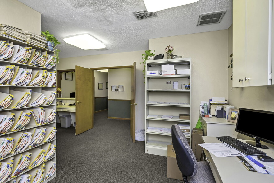 More Photos Of 701 N Hercules Ave, Clearwater Medical For Lease