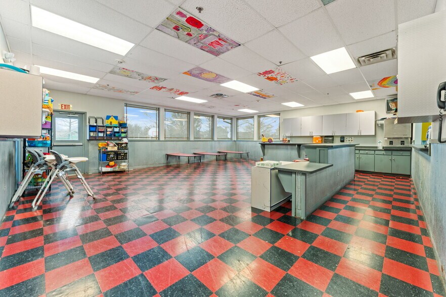 More Photos Of 7550 Shady Grove Rd, North Richland Hills Daycare Center For Sale