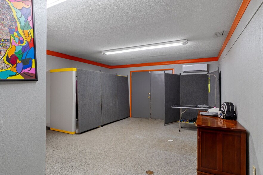 More Photos Of 3287 S Florida Ave, Inverness Office For Sale