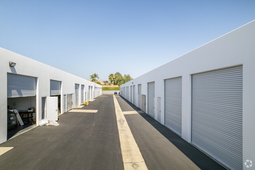 More Photos Of 3960 Prospect Ave, Yorba Linda Light Manufacturing For Lease