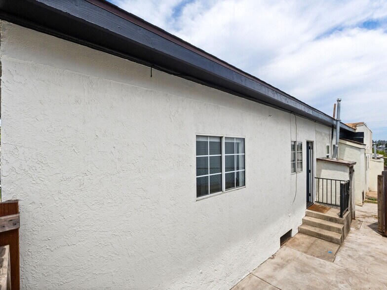 More Photos Of 853 S 32nd St, San Diego Apartments For Sale
