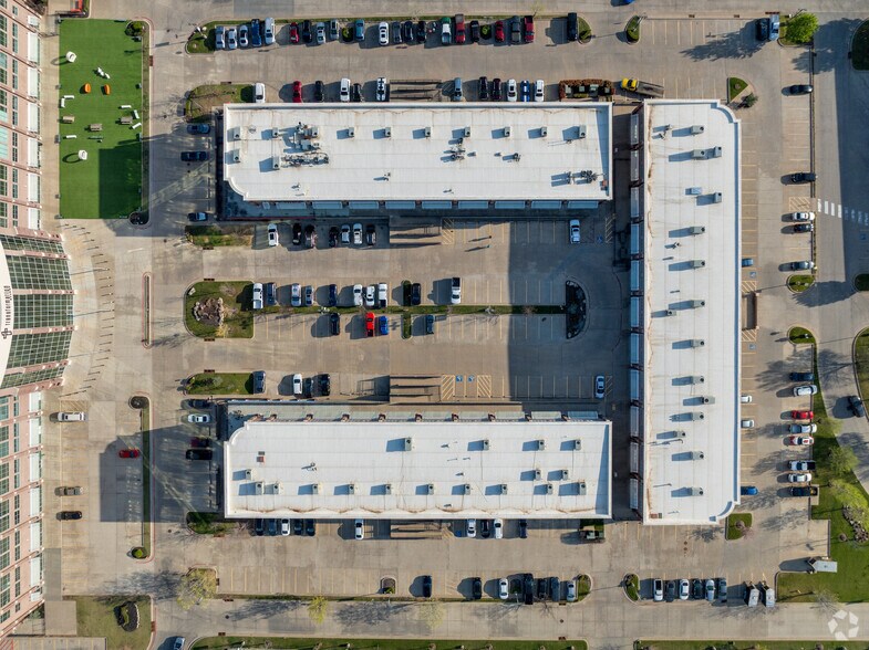 More Photos Of 8211 E Regal Pl, Tulsa Coworking Space