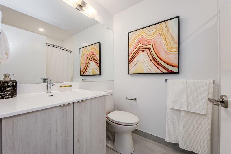 More Photos Of 45 Railroad St, Brampton Apartments For Lease