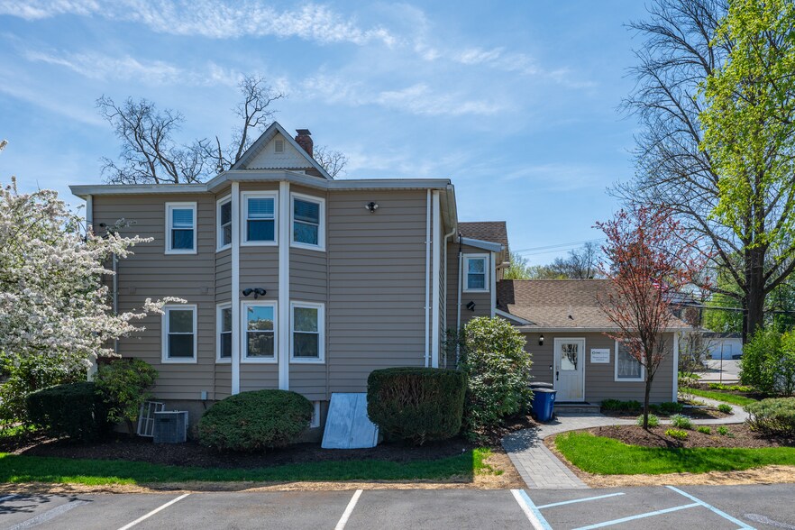 More Photos Of 305 W Main St, Boonton Office For Sale