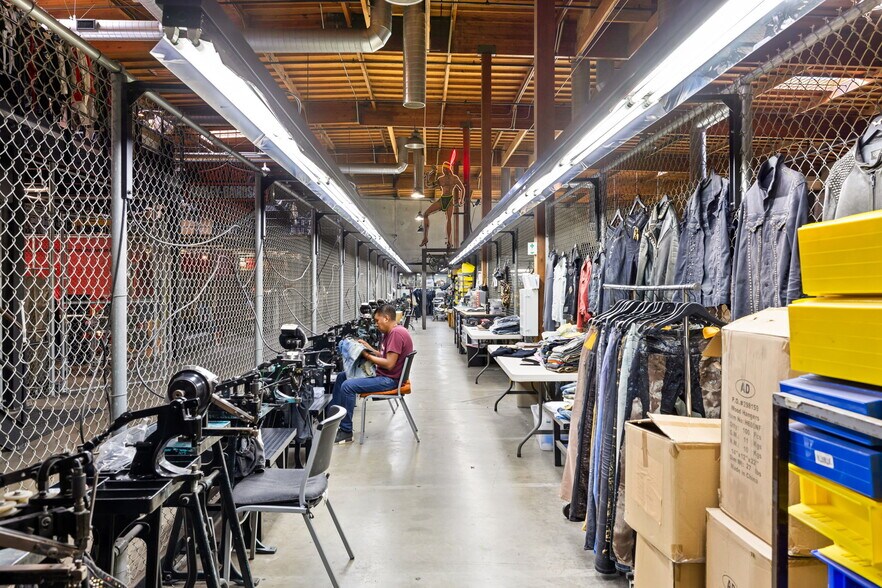 More Photos Of 6760 Foster Bridge Blvd, Bell Gardens Warehouse For Sale