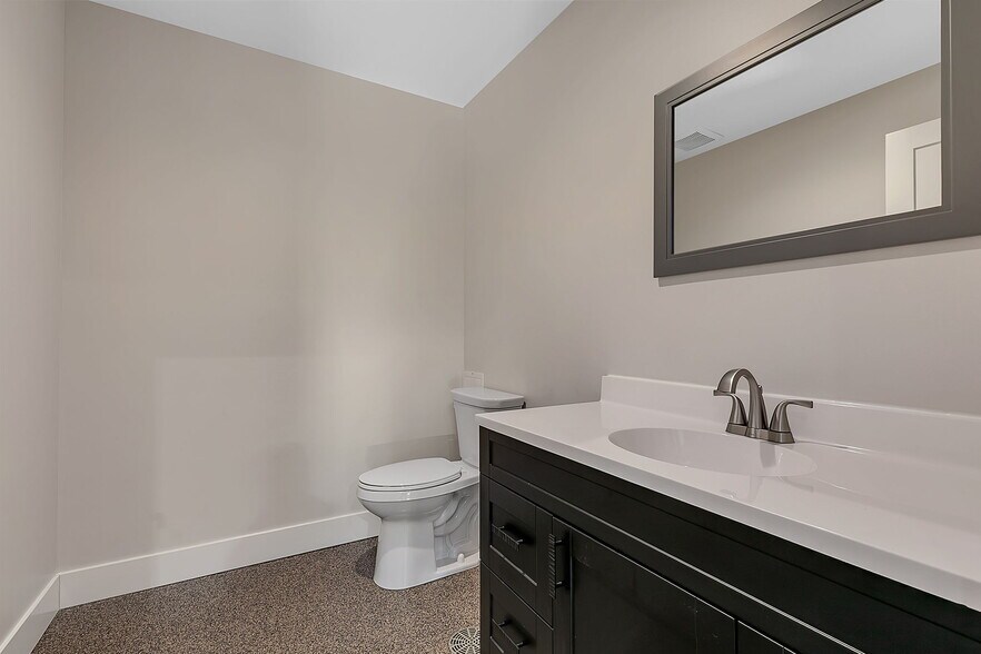 More Photos Of 1400 19th St NE, Sauk Rapids Industrial For Sale