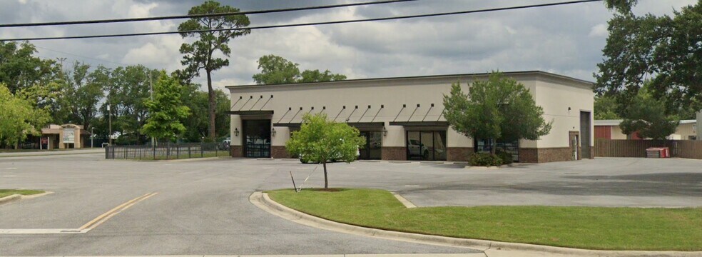Primary Photo Of 6210 N W St, Pensacola General Retail For Lease
