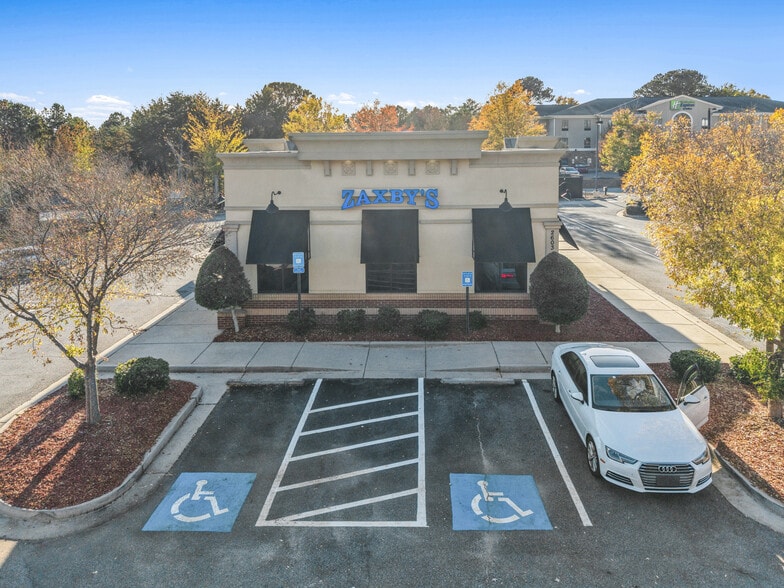 More Photos Of 2603 East West Connector, Austell Fast Food For Sale