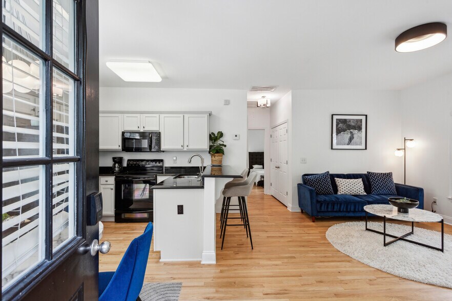 More Photos Of 560 Morgan St NE, Atlanta Apartments For Sale