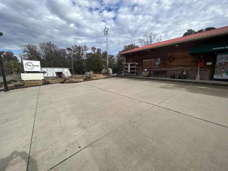 More Photos Of 8291 Savannah Hwy Hwy, Norway Restaurant For Sale