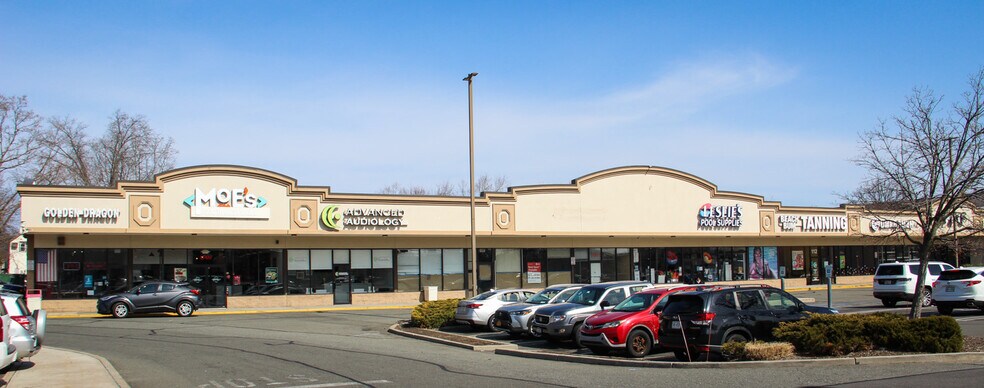 More Photos Of 98-122 E Rt-59, Nanuet Unknown For Lease