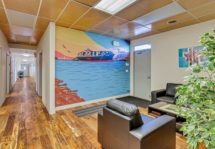 More Photos Of 60 Hegenberger Pl, Oakland Office For Sale