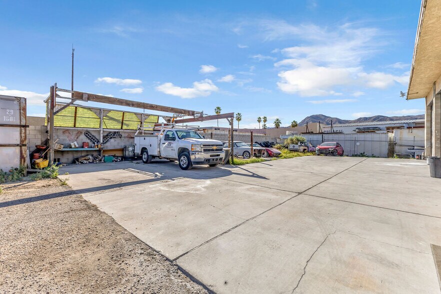 More Photos Of 68361 Kieley Rd, Cathedral City Service For Sale