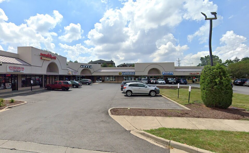 Primary Photo Of 6501-6601 S Cass Ave, Westmont Unknown For Lease