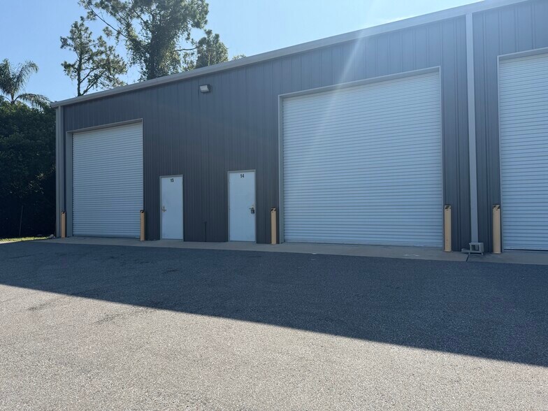 More Photos Of 5475 Dove Dr, New Port Richey Industrial For Lease