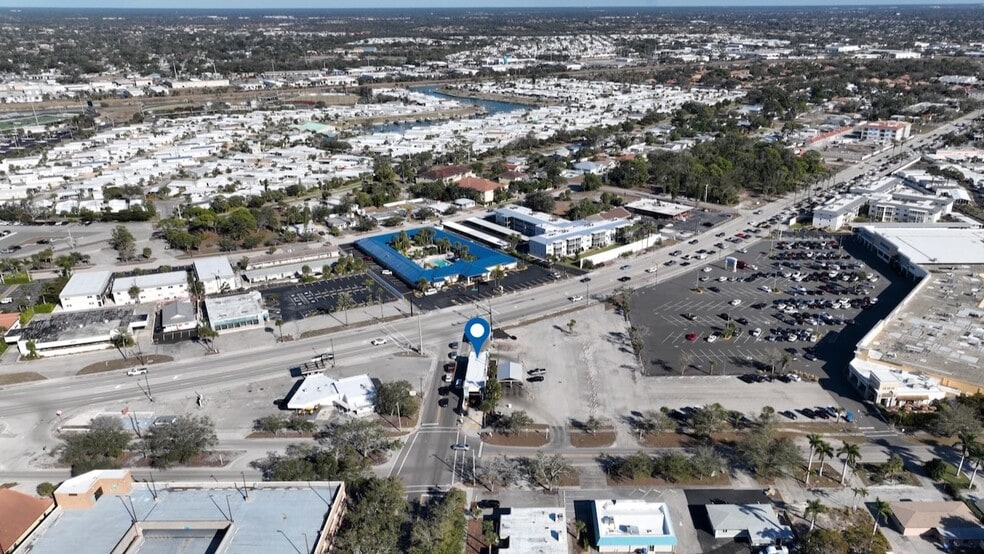 More Photos Of 700 Tamiami Trl S, Venice Carwash For Sale