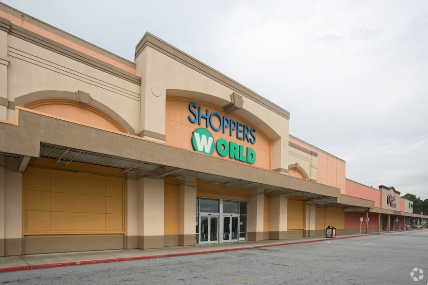 Primary Photo Of 4166 Buford Hwy NE, Atlanta General Retail For Lease