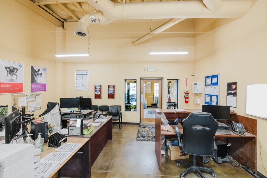 More Photos Of 1345 Water St, Elko Warehouse For Lease