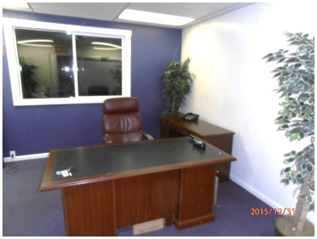 More Photos Of 55-R Pawtucket Ave, Rumford Warehouse For Sale