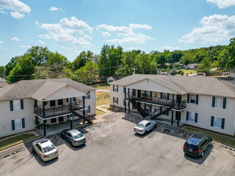 More Photos Of 1900 S Z St, Fort Smith Apartments For Sale