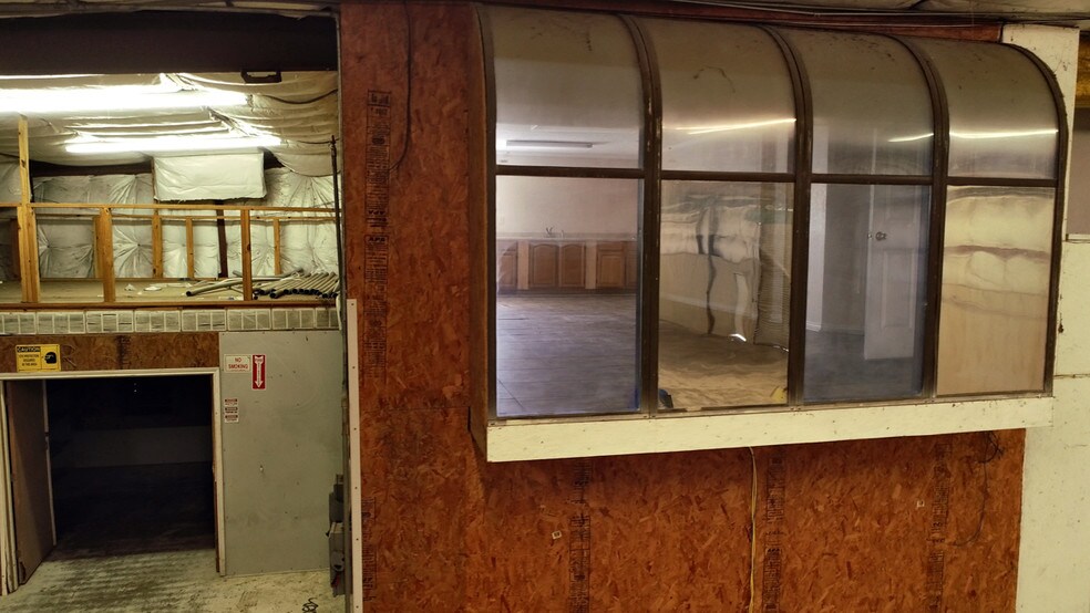 More Photos Of 12841 Highway 90, Beaumont Warehouse For Lease