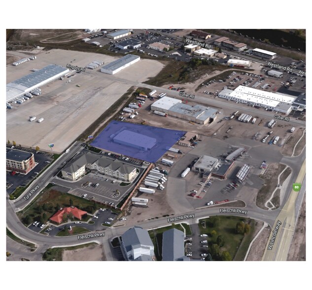 More Photos Of 2302 W Lincolnway, Cheyenne Light Manufacturing For Lease