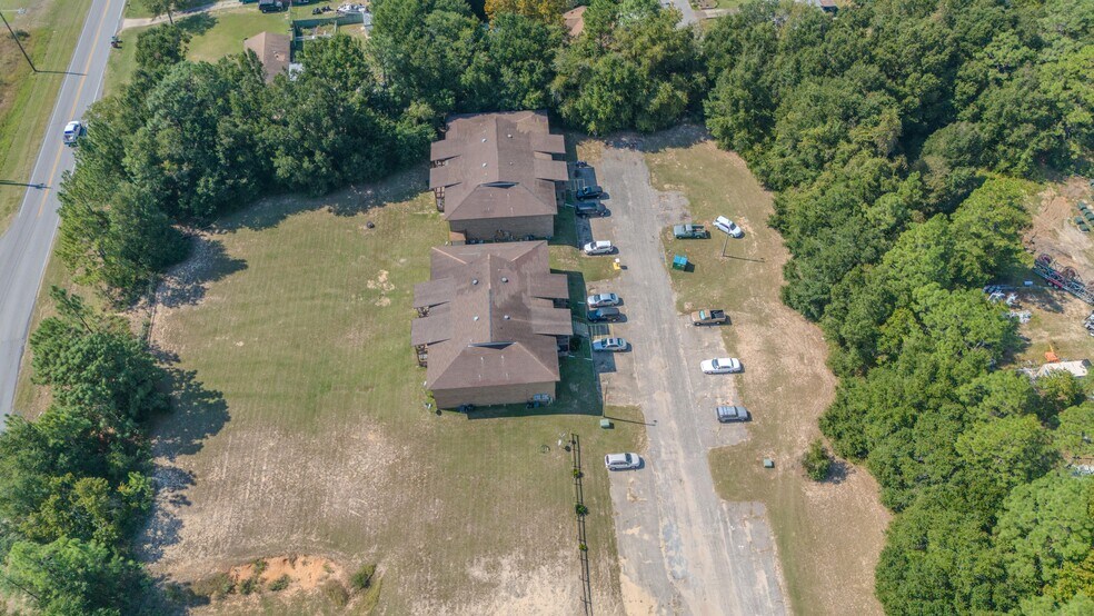 More Photos Of 5646 Cyanamid Rd, Milton Apartments For Sale