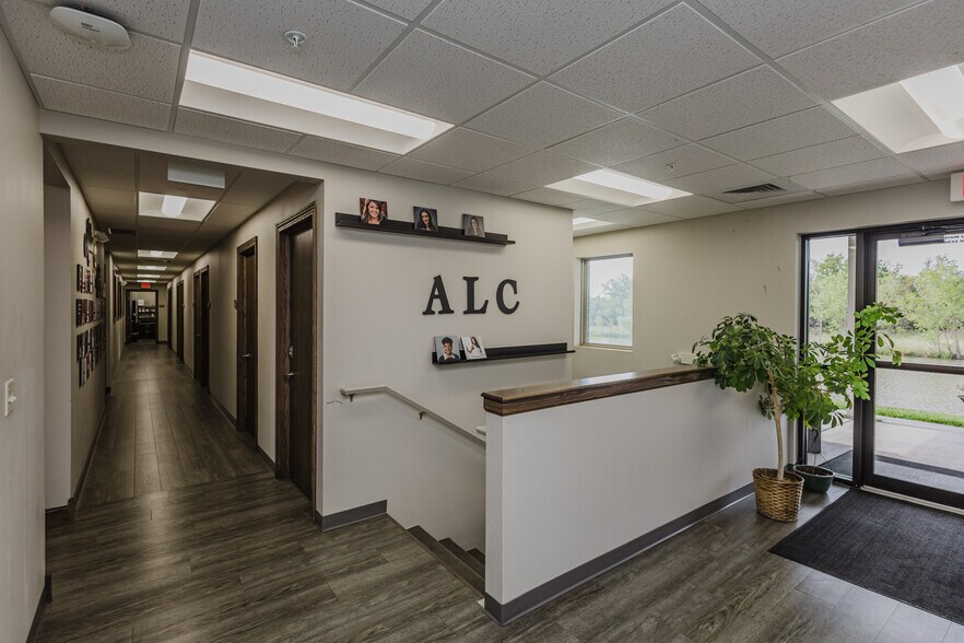 More Photos Of 429 S 119th St W, Wichita Office For Sale