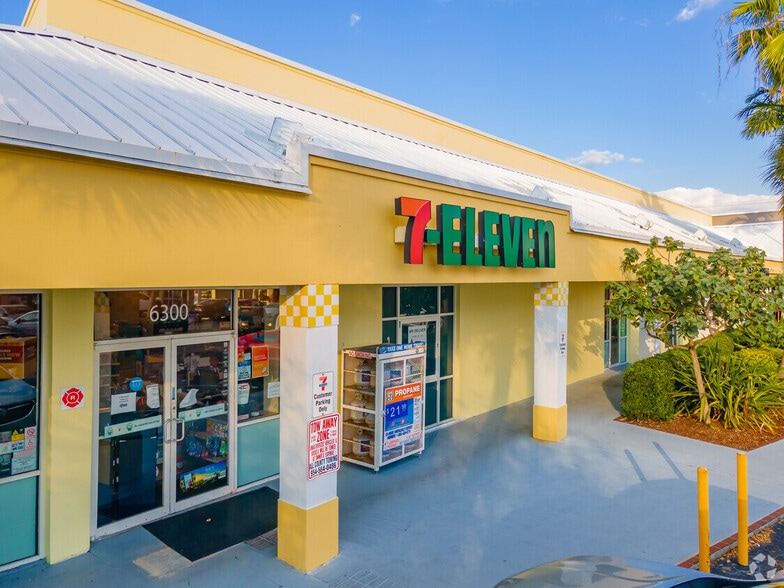 More Photos Of 6200 N Federal Hwy, Fort Lauderdale Unknown For Lease