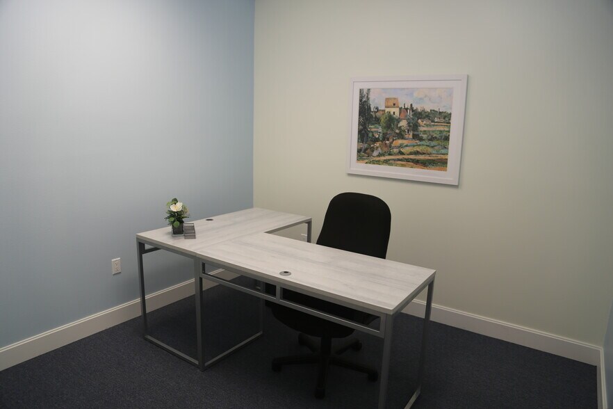 More Photos Of 1501 Robert J Conlan Blvd NE, Palm Bay Office For Lease