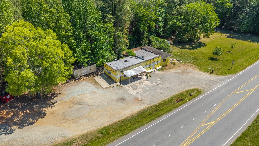 More Photos Of 3202 US Highway 70 E, Hillsborough Convenience Store For Sale