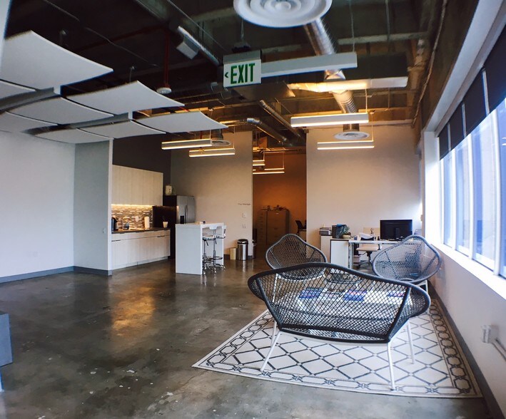 More Photos Of 13274 Fiji Way, Marina Del Rey Office Residential For Lease