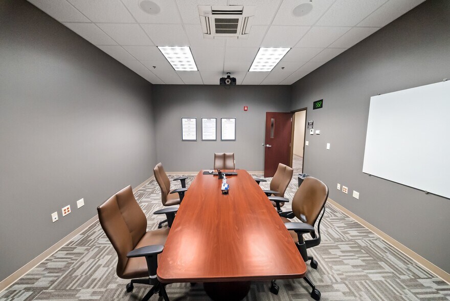 More Photos Of 6001 W Van Horn Tavern Rd, Columbia Office For Lease