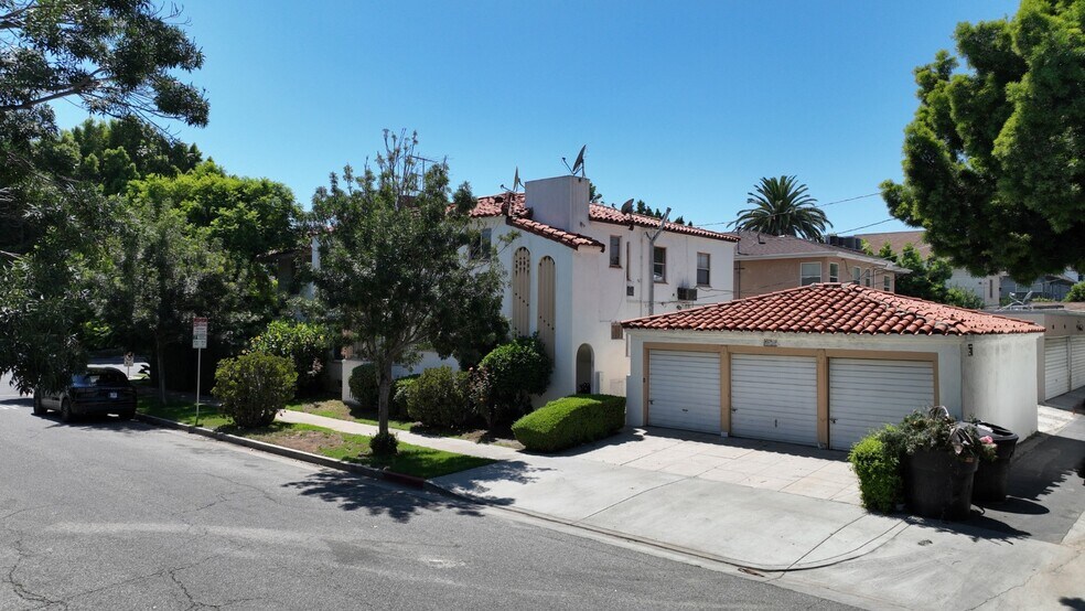 More Photos Of 369 S Elm Dr, Beverly Hills Multifamily For Sale