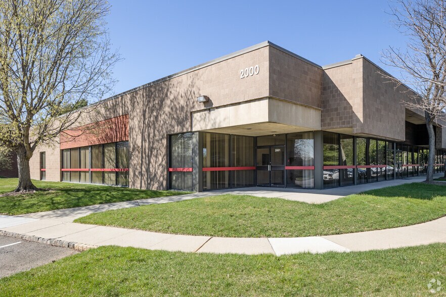 More Photos Of 2000 Eastpark Blvd, Cranbury Research And Development For Lease