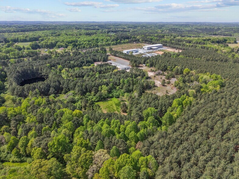 More Photos Of 694 Griffin Farm Rd, Star Distribution For Sale