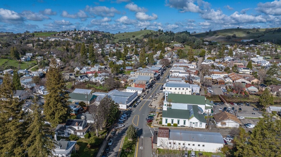 More Photos Of 77 Main St, Sutter Creek Hospitality For Sale